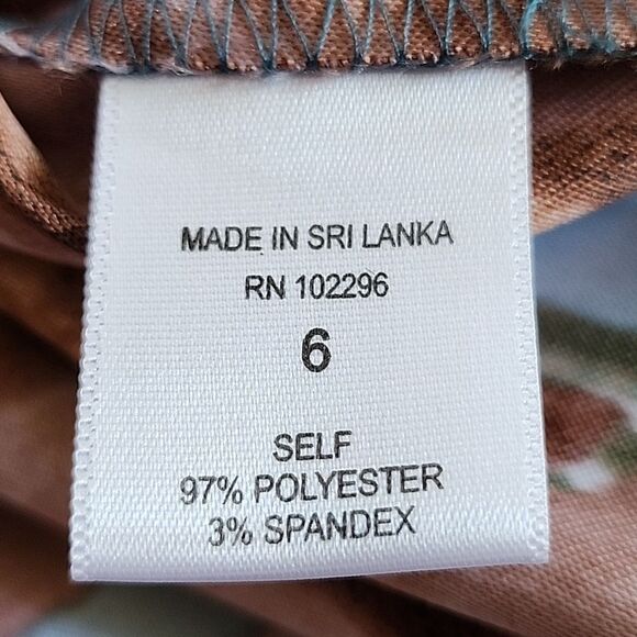 North Style Shift Dress - Picture 5 of 6